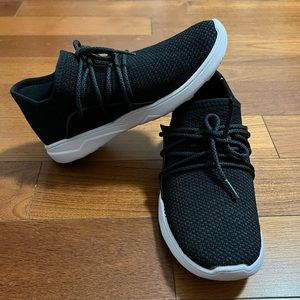 Women’s Vessi Cityscape Storm Black Waterproof Shoes (Size US 6)